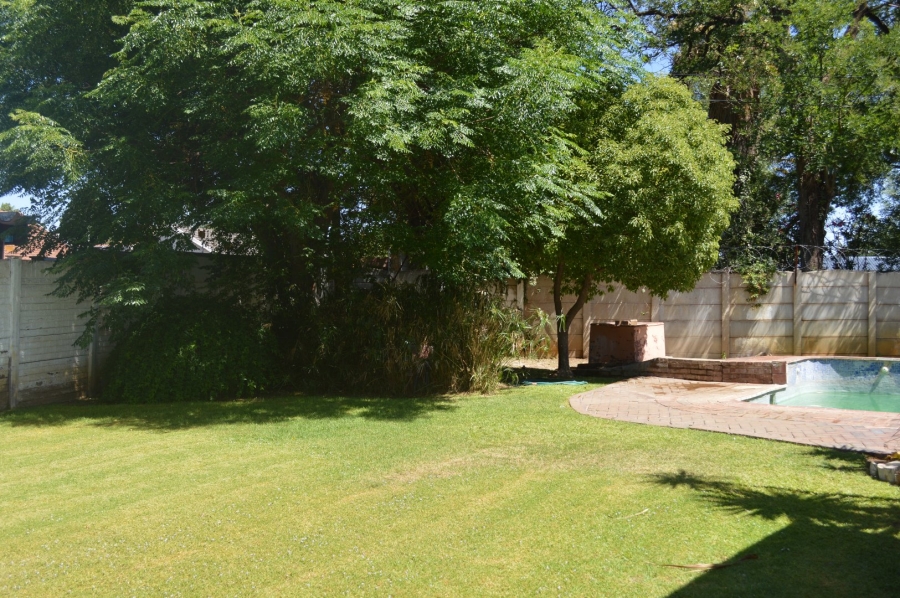 Commercial Property for Sale in Irene Park North West